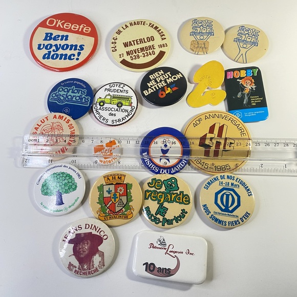 Vintage Button Pin Collection Lot - Picture 6 of 9